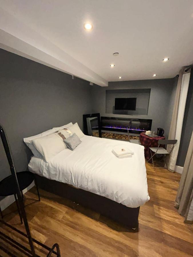 דירות אדינבורו Cosy Double Bed With Fire Place מראה חיצוני תמונה
